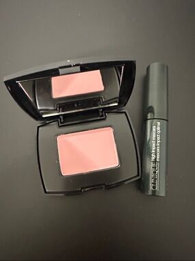 Clinique Pink Powder Blush & Mascara Duo. Blush Rose Fresque. Mascara black 01